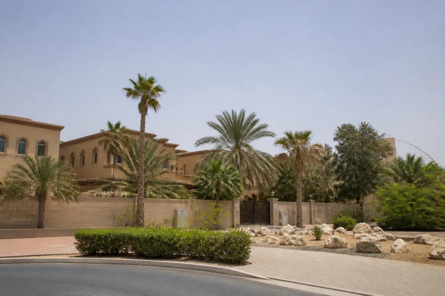 Emirates Hills, Dubai