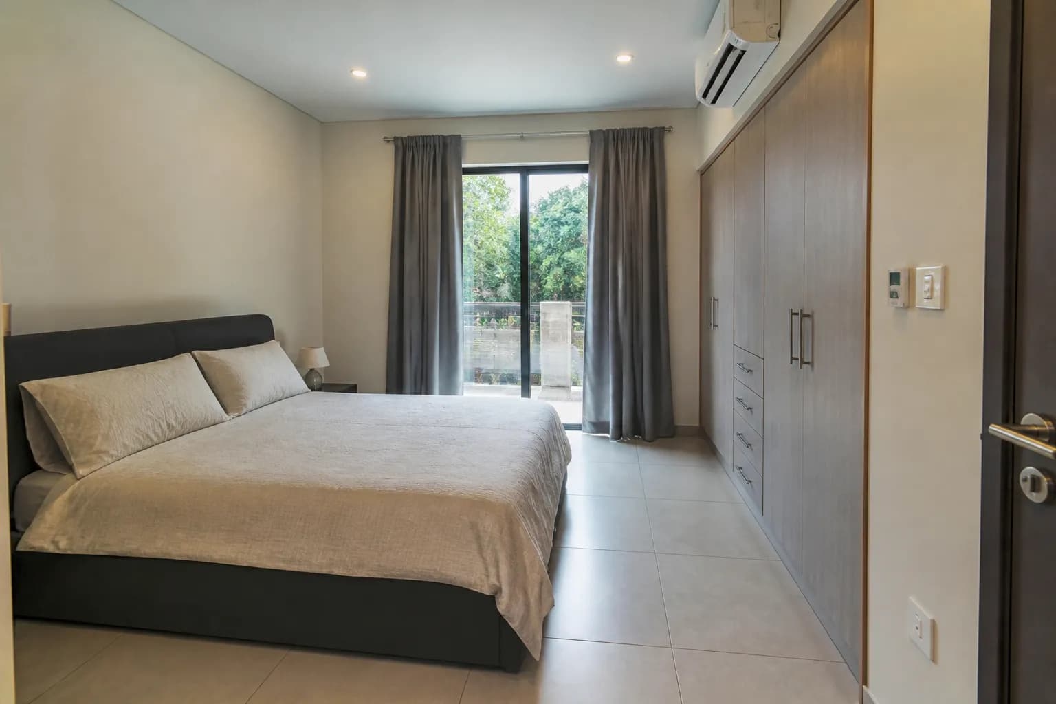 Primary bedroom of a townhouse in Arabian Ranches